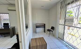 Imagem 5: Loja para locação de frente para a Rua Max Colin, Bairro América, Joinville - SC, no valo