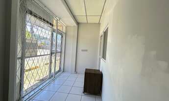 Imagem 4: Loja para locação de frente para a Rua Max Colin, Bairro América, Joinville - SC, no valo