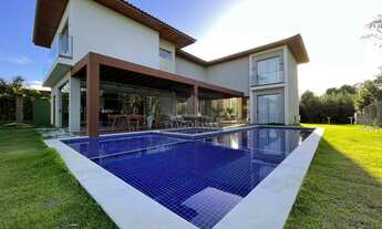 Imagem: Linda Casa de 6 Suítes à Venda na Praia