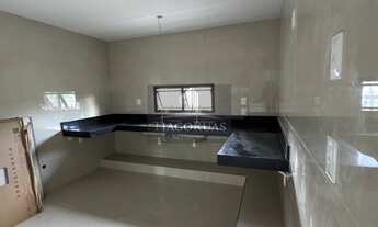 Imagem 2: Exclusivo apartamento de luxo 4 suítes 220m² Alphaville 1, Salvador-BA. Aproveite: Piscina