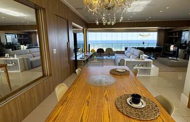 Imagem 2: Apartamento de Luxo à Venda no Hemisphere 360° Pituaçu - 4 Suítes, Vista Mar, Porteira Fec