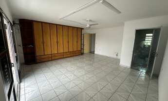 Imagem 5: Casa Comercial Disponível para Venda no Jardim Maia