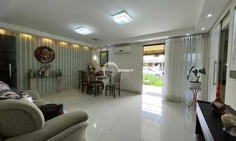 Imagem: Casa com 5/4 sendo 4 suítes Condominio