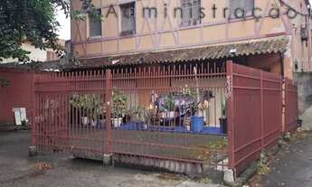 Imagem: 500M² de Área Construída na Rua Sacadura