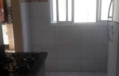 Imagem 7: Ótimo sobrado a venda, com boa localização, fácil acesso ao centro comercial e ao Parque E