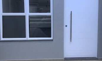 Imagem: Linda casa a venda, bem localizada em Bairro