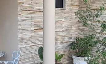 Imagem: CA05785-LINDA CASA TÉRREA COM PISCINA AO