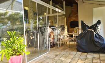 Imagem 4: BELA CASA TÉRREA A VENDA COM AMPLO ESPAÇO, EXCELENTE LOCALIZAÇÃO NO BAIRRO CIDADE NOVA EM