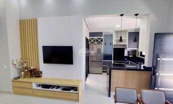 Imagem: Belíssima Casa a Venda Localizada no Condomínio