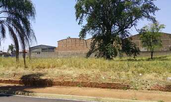 Imagem 7: ÁREA RESIDENCIAL em ARARAQUARA - SP, JARDIM QUITANDINHA