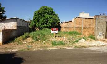 Imagem: TERRENO RESIDENCIAL em ARARAQUARA - SP
