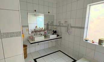 Imagem 6: Sobrado com 5 dormitórios em condomínio fechado