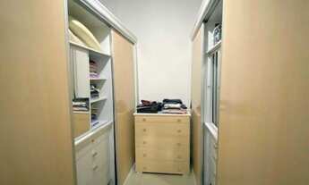 Imagem 3: Sobrado com 5 dormitórios em condomínio fechado