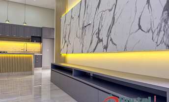 Imagem: Casa em Condomínio de Luxo à Venda em