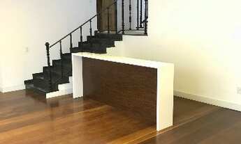 Imagem 5: 4 banheiro, 4 vagas na garagem