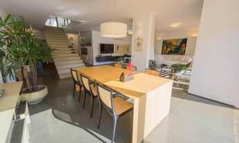 Imagem 5: 3 dormitórios, 3 suíte, 7 vagas na garagem