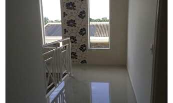 Imagem 6: Sobrado com 3 suítes sendo 1 master com closet, sala de estar e jantar ampla, dispensa, la