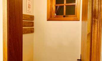 Imagem 5: Casa assobradada, 3 quartos sendo 01 suíte + WC social e 02 lavabos, Cozinha americana t