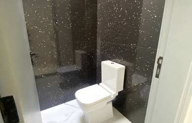 Imagem 6: Venda Condomínio Fechado - Casa Nova, 03 suites (sendo 01 master c/ closet), cozinha plane