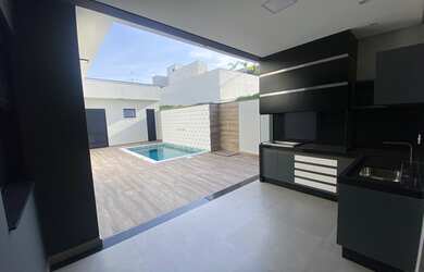 Imagem 7: Venda Condomínio Fechado - Casa Nova, 03 suites (sendo 01 master c/ closet), cozinha plane