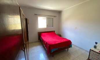 Imagem 6: Ótima Localização, AT: 360m², 03 dormitórios (sendo 01 suite), sala ampla 02 ambientes, qu