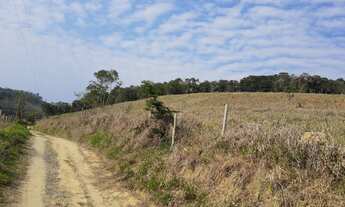 Imagem: VENDO CHACARA DE 3,5 ALQUEIRES EM PARAIBUNA