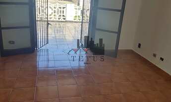 Imagem 3: 3 dormitórios, 1 suítes, 3 banheiro, 2 vagas na garagem, 160M² de Área Construída