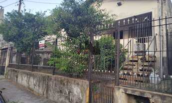 Imagem: 3 dormitórios, 3 banheiro, 4 vagas na garagem