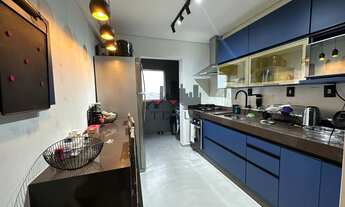 Imagem: 2 dormitórios, 1 banheiros, 1 vaga na garagem