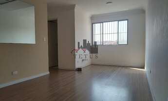 Imagem: 2 dormitórios, 2 banheiro, 1 vaga na garagem