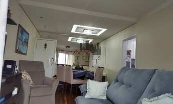 Imagem: 3 dormitórios, 2 banheiro, 1 vaga na garagem