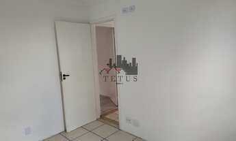 Imagem 2: 2 dormitórios, 1 banheiros, 1 vaga na garagem, 60M² de Área Construída