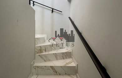 Imagem 7: 3 dormitórios, 1 suítes, 3 banheiro, 2 vagas na garagem, 150M² de Área Construída