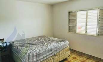 Imagem 2: Casa de 3 dormitórios, 1 suíte, 3 banheiros, 2 vagas, com 135m² em Rudge Ramos, São Bernar