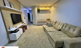 Imagem: Casa de 3 quartos com 2 suítes na Cidade