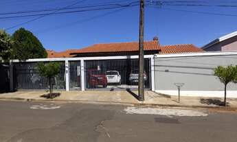 Imagem: CASA RESIDENCIAL em MARÍLIA - SP, JARDIM