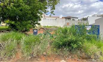 Imagem: TERRENO RESIDENCIAL em MARÍLIA - SP, JARDIM