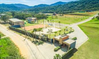 Imagem: TERRENO RESIDENCIAL em CAMBORIÚ - SC, ÁREA