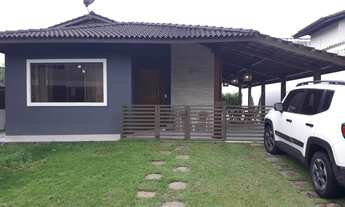 Imagem: Casa de Alto Padrão em Condomínio à Venda