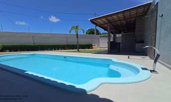 Imagem 4: Casa de Luxo à Venda em Buraquinho, Lauro de Freitas-BA: 4 Quartos, 3 Suítes, 3 Salas, 2 B