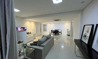 Imagem: Casa de Luxo em Condomínio - Venda em Camaçari-BA