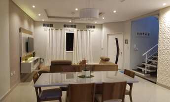 Imagem: BELA CASA COM 4 DORMITÓRIOS (SENDO 2 SUÍTES)