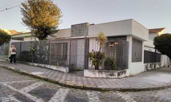 Imagem: IMÓVEL, 5 dormitórios, 1 suítes, 3 banheiro