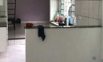 Imagem 4: Casa Sobrado / Jardim Ismênia / 04 dormitórios sendo 01 suíte / 200m² / São José dos Campo