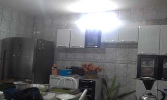 Imagem 5: Casa sobrado com racho