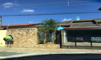 Imagem 3: Casa Sobrado / Residencial Eldorado / 5 Dorm. sendo 3 suítes / Piscina / Campo futebol