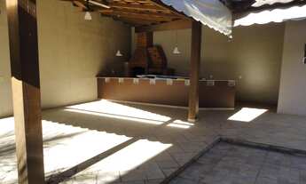 Imagem 6: Linda casa com piscina!!