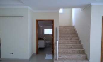 Imagem 7: Casa sobrado / 3 Dormitórios sendo uma suíte c/ closet / Villa Branca /192m² / Jacareí