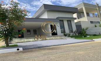 Imagem: Casa / 03 dormitórios, sendo 02 suítes