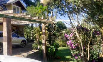 Imagem 2: Sitío em Jambeiro-SP/ Cannã I / 03 dormitórios com 02 suíte / 500m²/ Jambeiro-SP